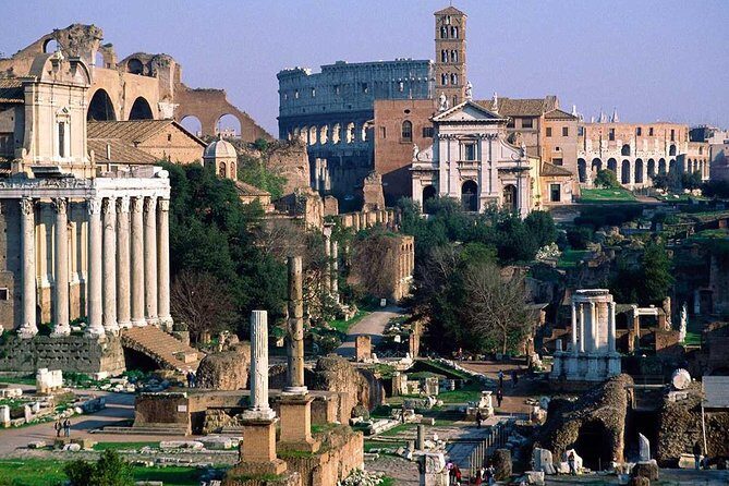 Colosseum Guided Tour with Roman Forum and Palatine Hill Entrance - Palatine Hill: the imperial angle of Rome’s origin story